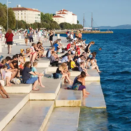 Amazing In With Kitchen Apartment Zadar