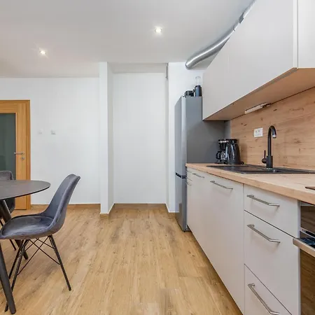 Amazing In With Kitchen * Zadar
